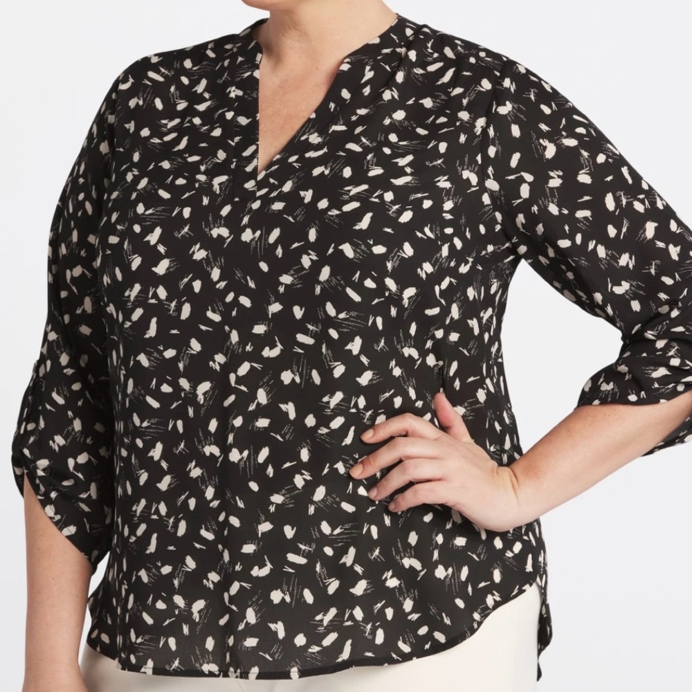 Lush NWOT blouse black n white